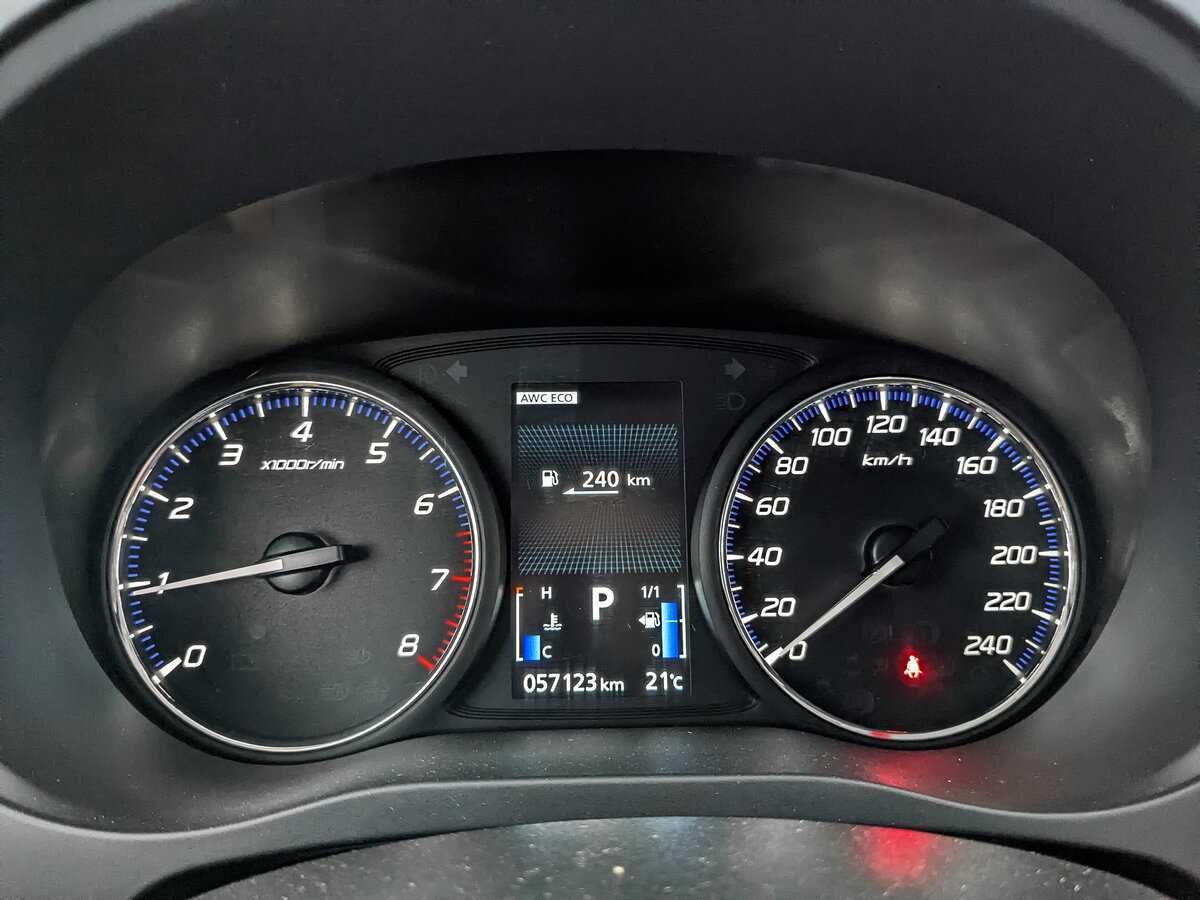 Mitsubishi Outlander б/у, 2022, Вариатор. Фото: #11