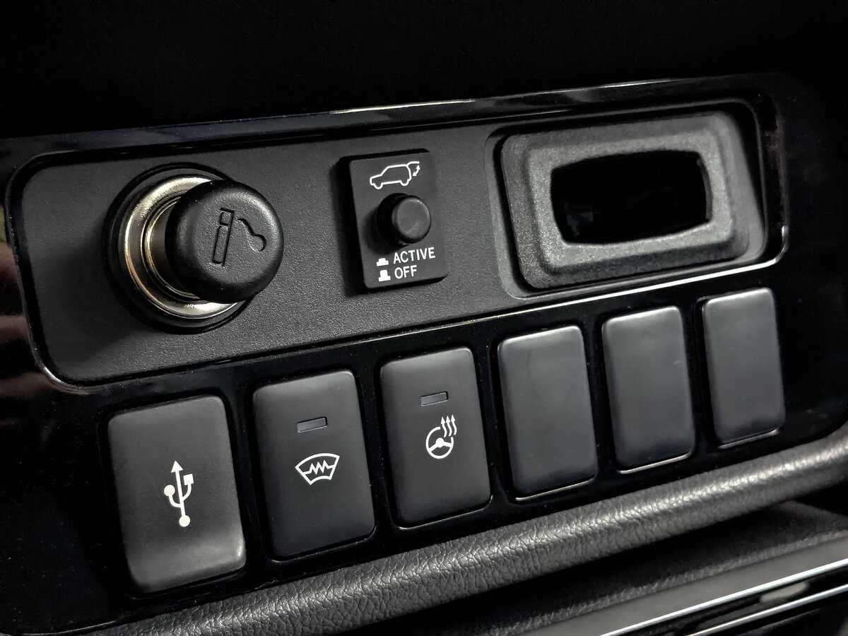 Mitsubishi Outlander б/у, 2022, Вариатор. Фото: #16