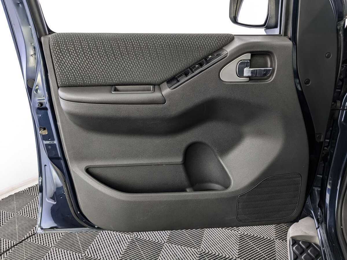 Nissan Pathfinder б/у, 2012, Автоматическая. Фото: #14