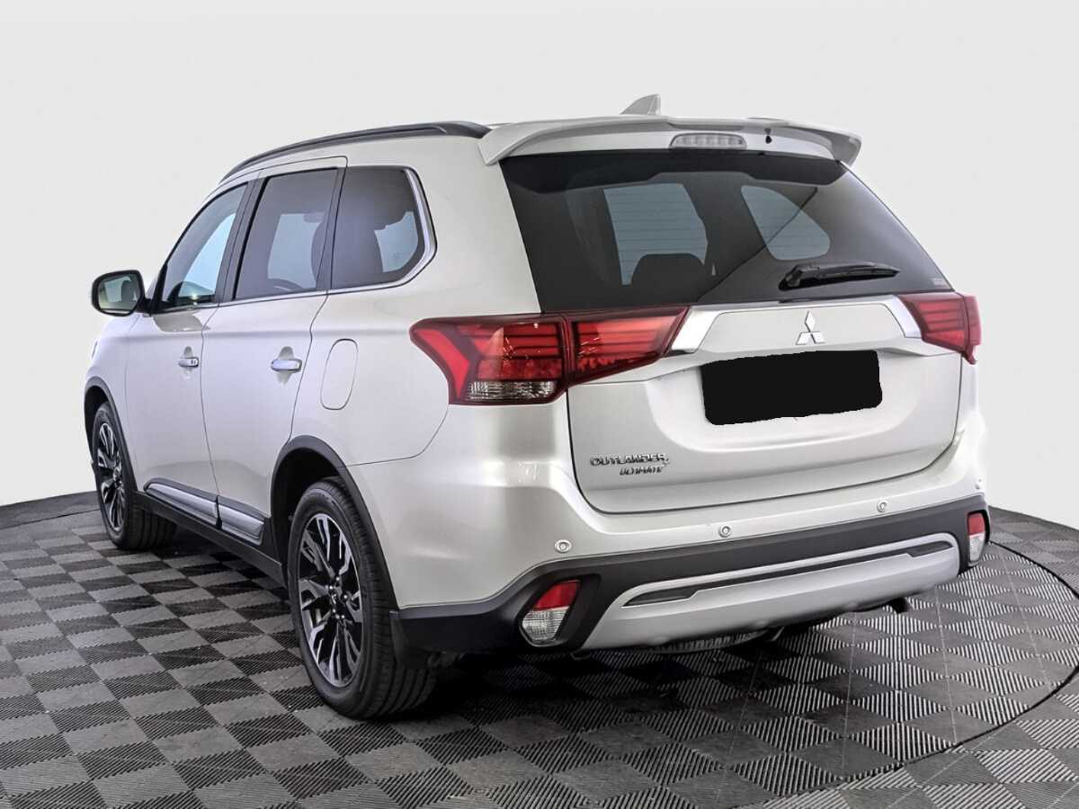 Mitsubishi Outlander б/у, 2021, Вариатор. Фото: #6