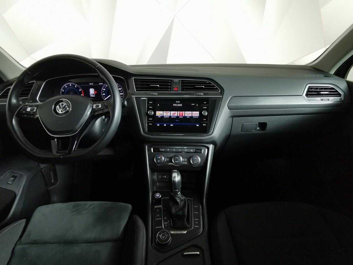 Volkswagen Tiguan б/у, 2018, Роботизированная. Фото: #9