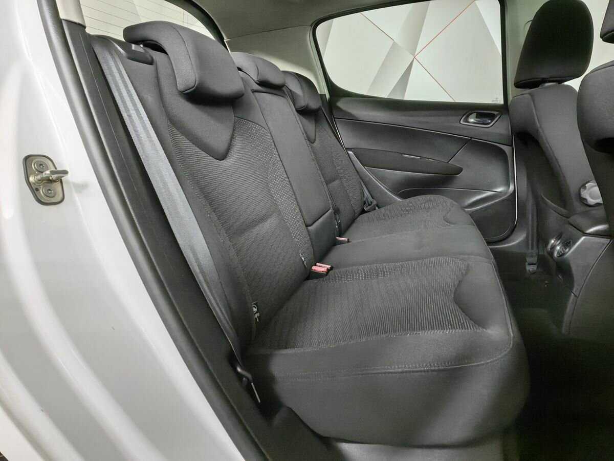 Пежо 308 б/у, 2012, Автоматическая. Фото: #10