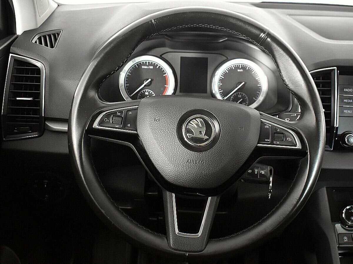 Skoda Karoq б/у, 2020, Автоматическая. Фото: #10