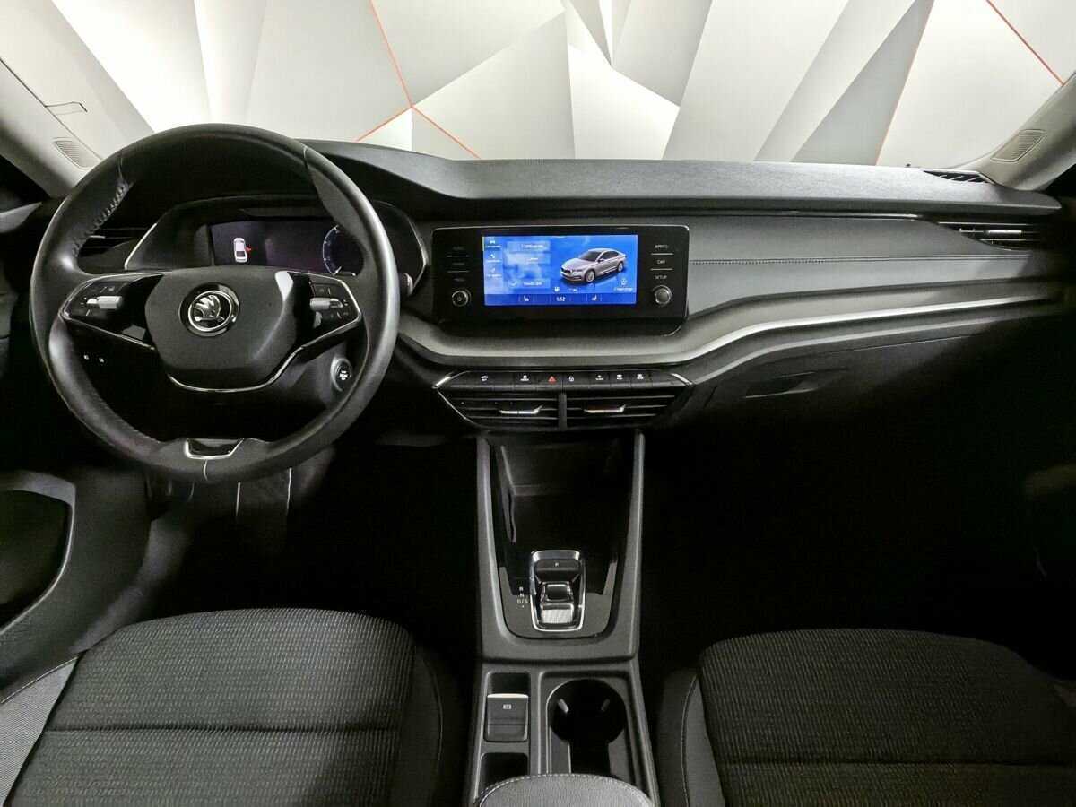 Skoda Octavia б/у, 2021, Автоматическая. Фото: #9