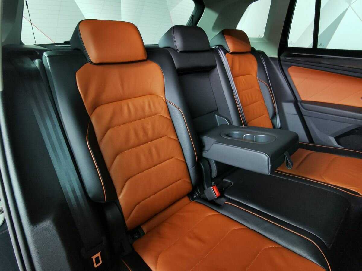 Volkswagen Tiguan б/у, 2019, Роботизированная. Фото: #12