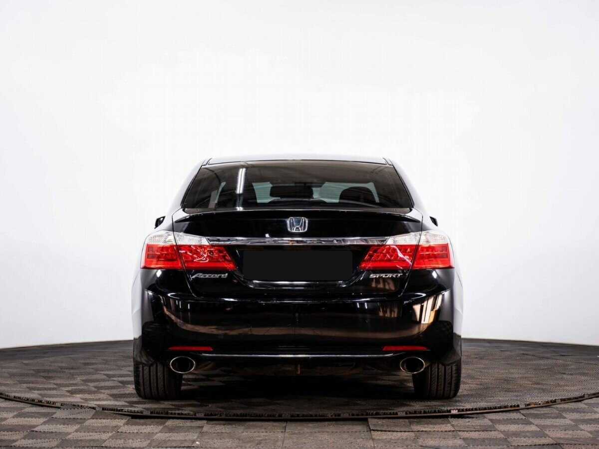 Honda Accord б/у, 2013, Автоматическая. Фото: #4