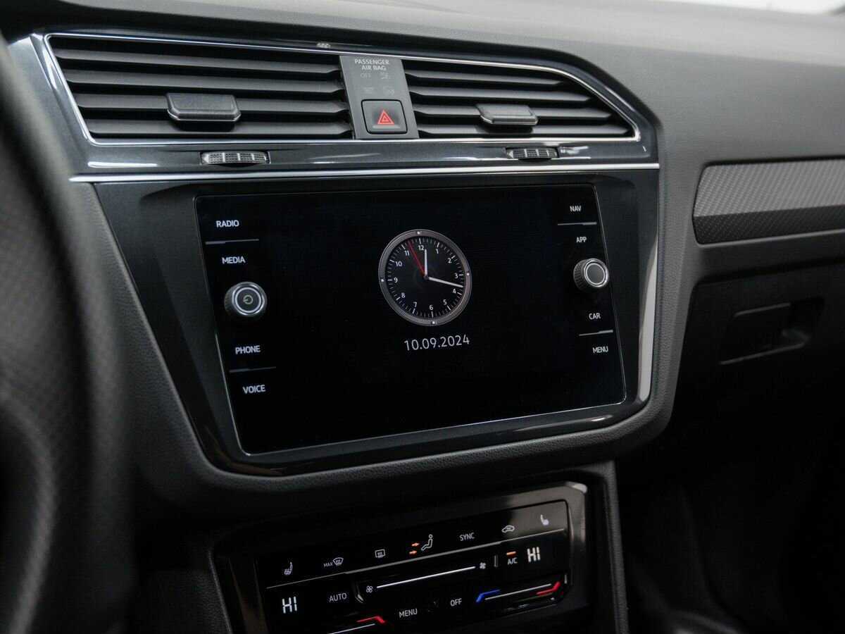 Volkswagen Tiguan б/у, 2022, Роботизированная. Фото: #21