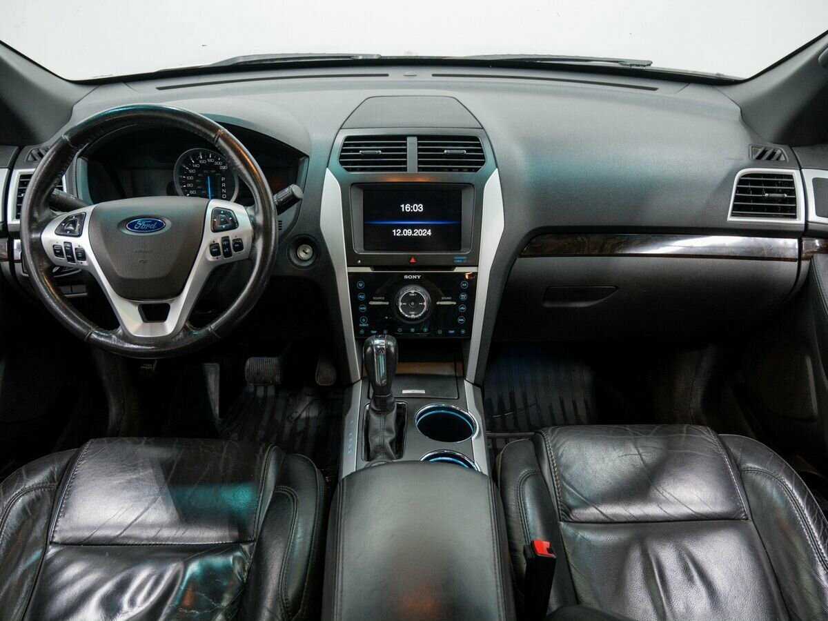 Ford Explorer б/у, 2013, Автоматическая. Фото: #10