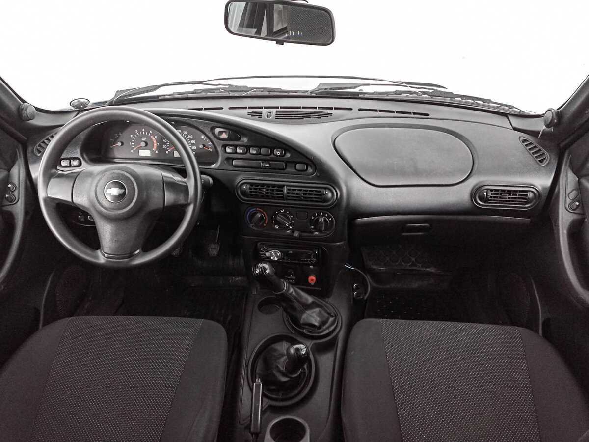 Шевроле Нива б/у, 2012, Механическая. Фото: #11