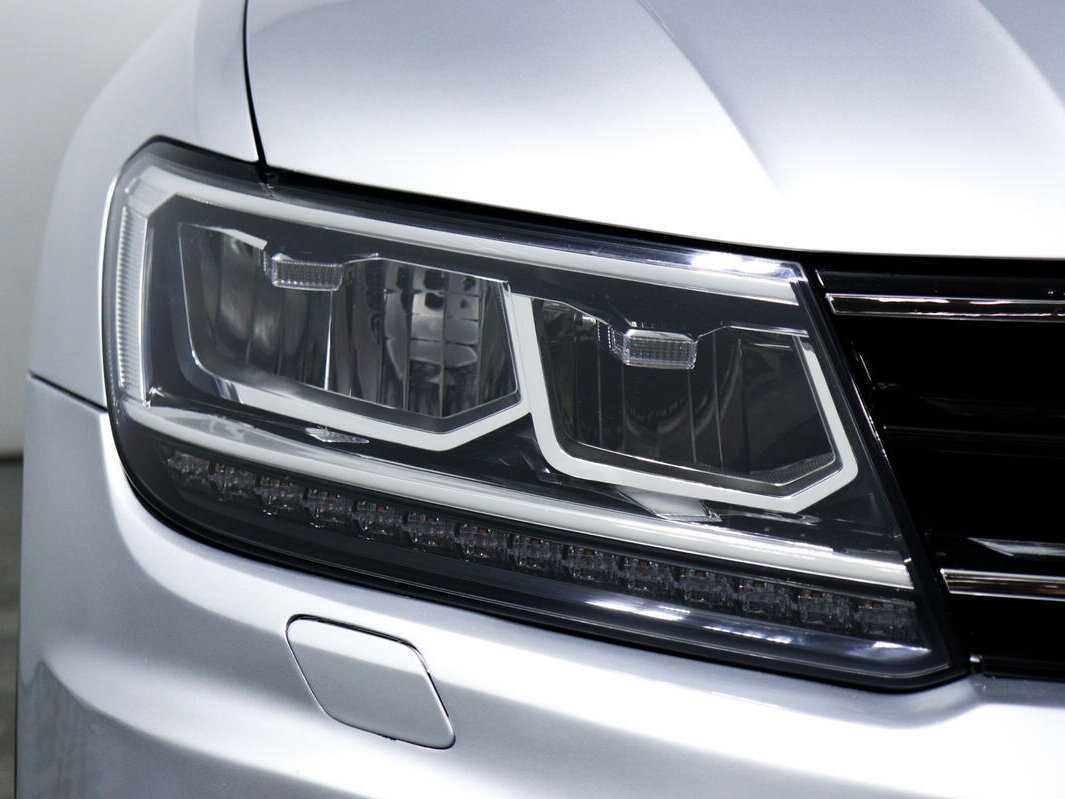 Volkswagen Tiguan б/у, 2018, Роботизированная. Фото: #14