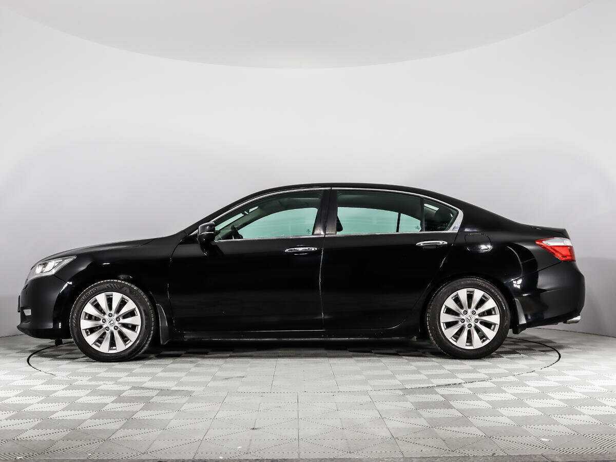 Honda Accord б/у, 2013, Автоматическая. Фото: #7