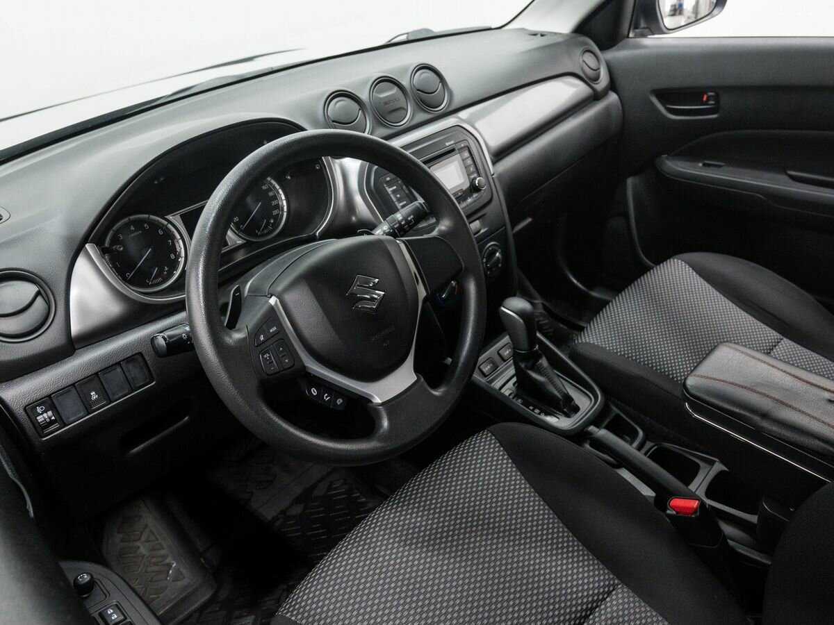 Suzuki Vitara б/у, 2020, Автоматическая. Фото: #12