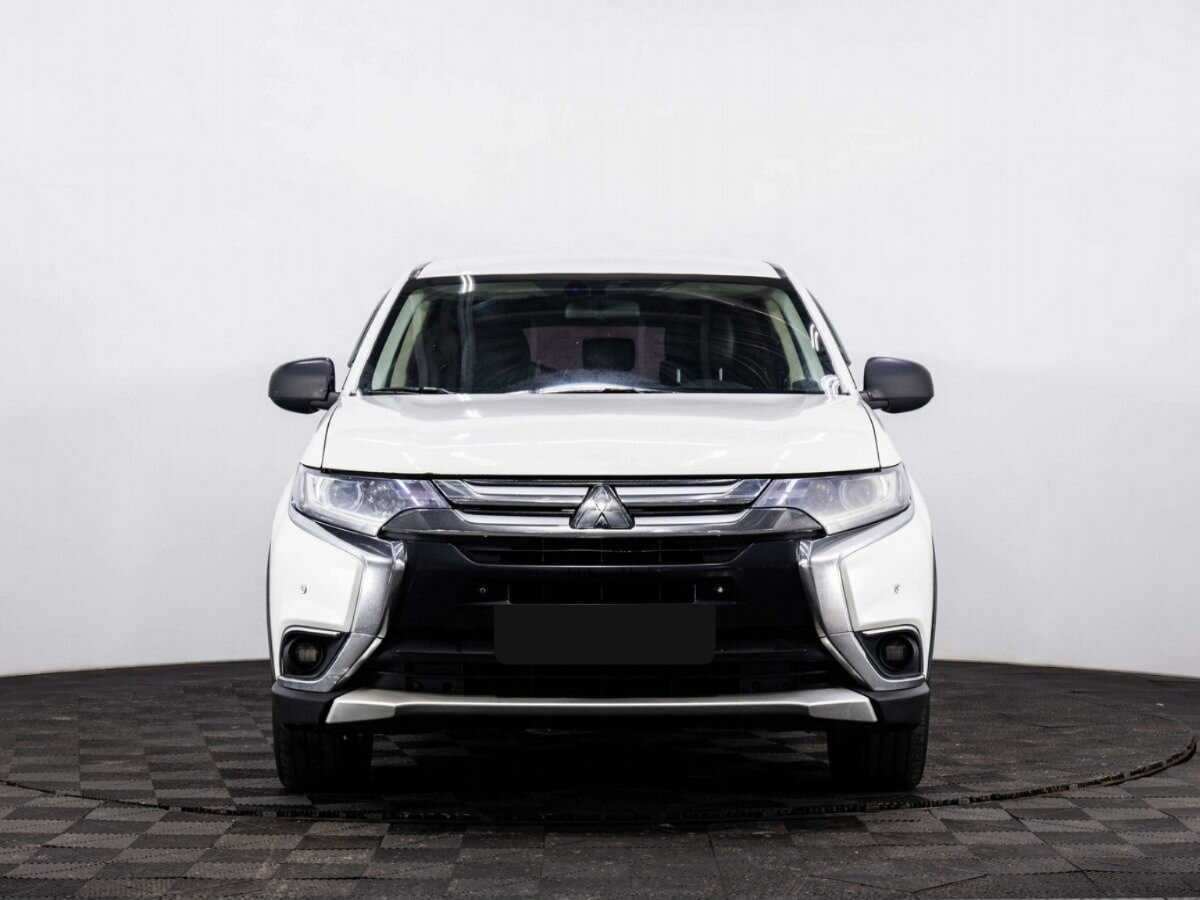 Mitsubishi Outlander б/у, 2018, Вариатор. Фото: #1