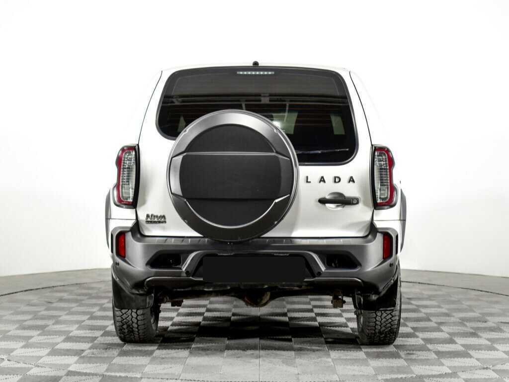 Лада (ВАЗ) Нива б/у, 2021, Механическая. Фото: #5