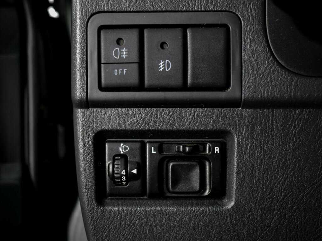 Suzuki Jimny б/у, 2014, Автоматическая. Фото: #9