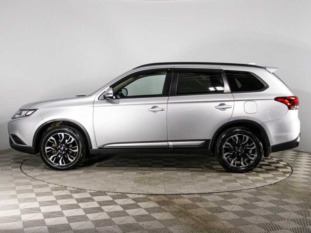 Mitsubishi Outlander б/у, 2021, Вариатор. Фото: #7