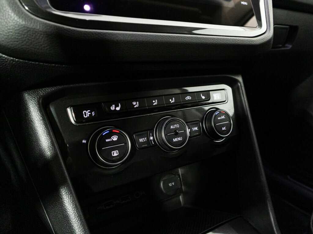 Volkswagen Tiguan б/у, 2018, Роботизированная. Фото: #17