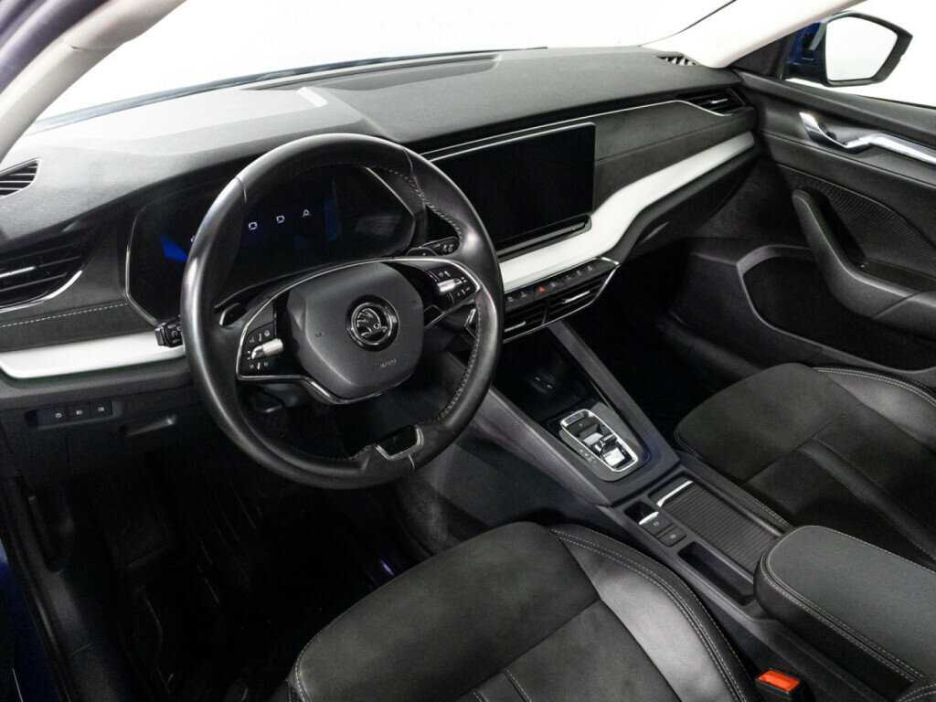 Skoda Octavia б/у, 2021, Роботизированная. Фото: #10