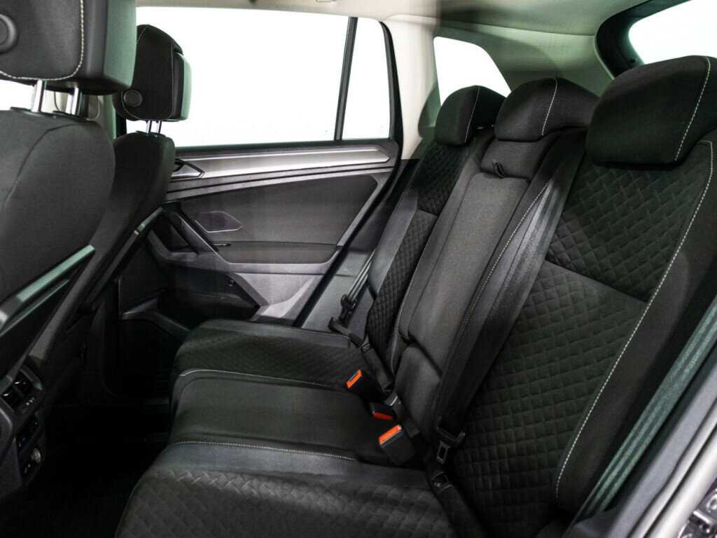 Volkswagen Tiguan б/у, 2018, Роботизированная. Фото: #9