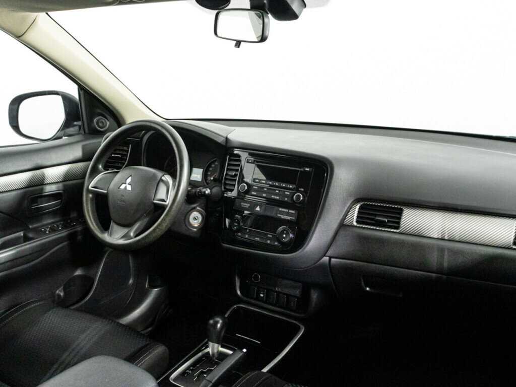Mitsubishi Outlander б/у, 2018, Вариатор. Фото: #7