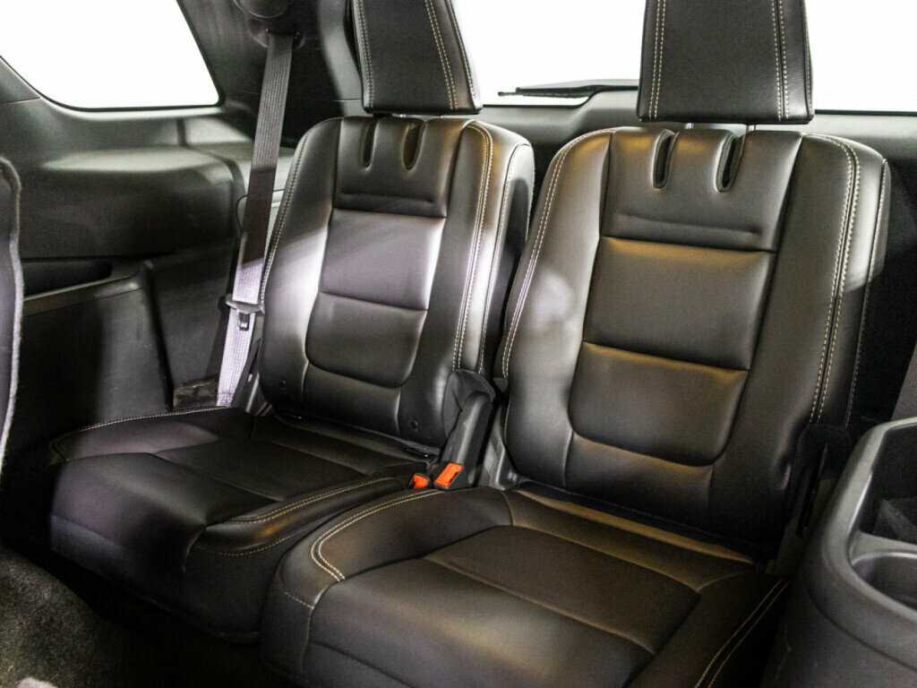 Ford Explorer б/у, 2013, Автоматическая. Фото: #15
