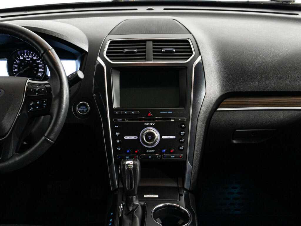 Ford Explorer б/у, 2018, Автоматическая. Фото: #13