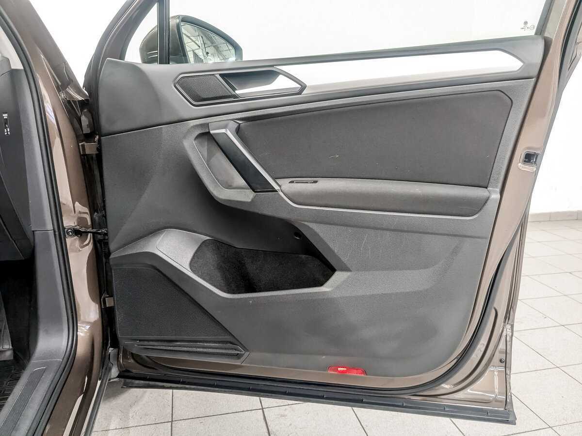 Volkswagen Tiguan б/у, 2019, Роботизированная. Фото: #23