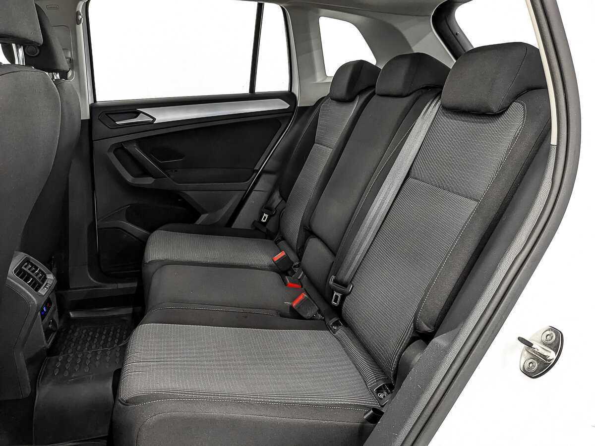 Volkswagen Tiguan б/у, 2021, Роботизированная. Фото: #17