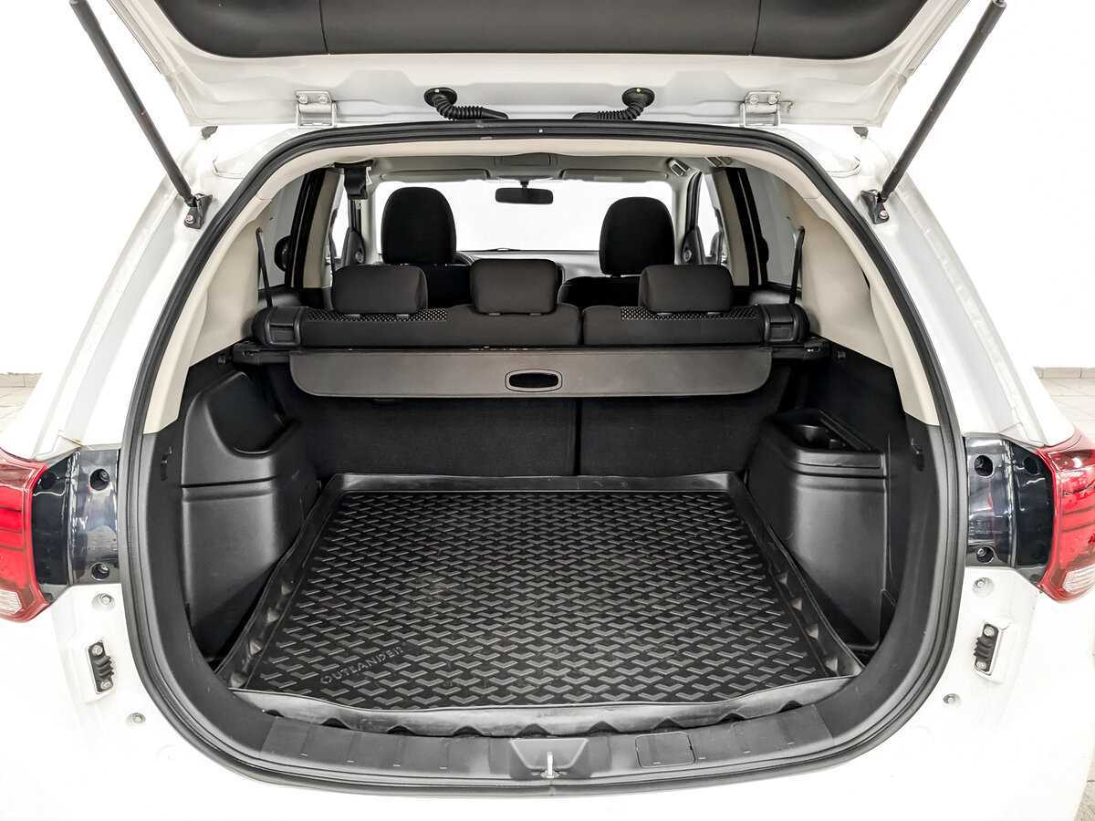 Mitsubishi Outlander б/у, 2015, Вариатор. Фото: #9