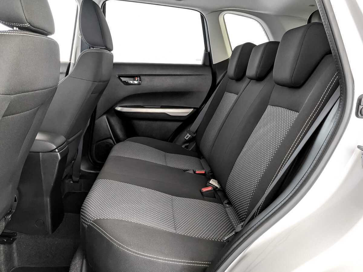 Suzuki Vitara б/у, 2016, Автоматическая. Фото: #11