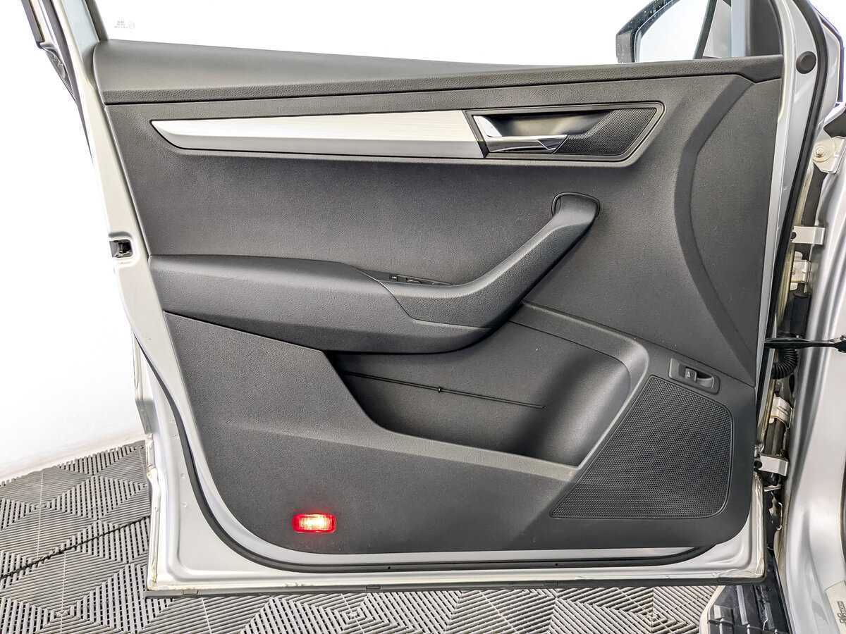 Skoda Karoq б/у, 2021, Роботизированная. Фото: #18