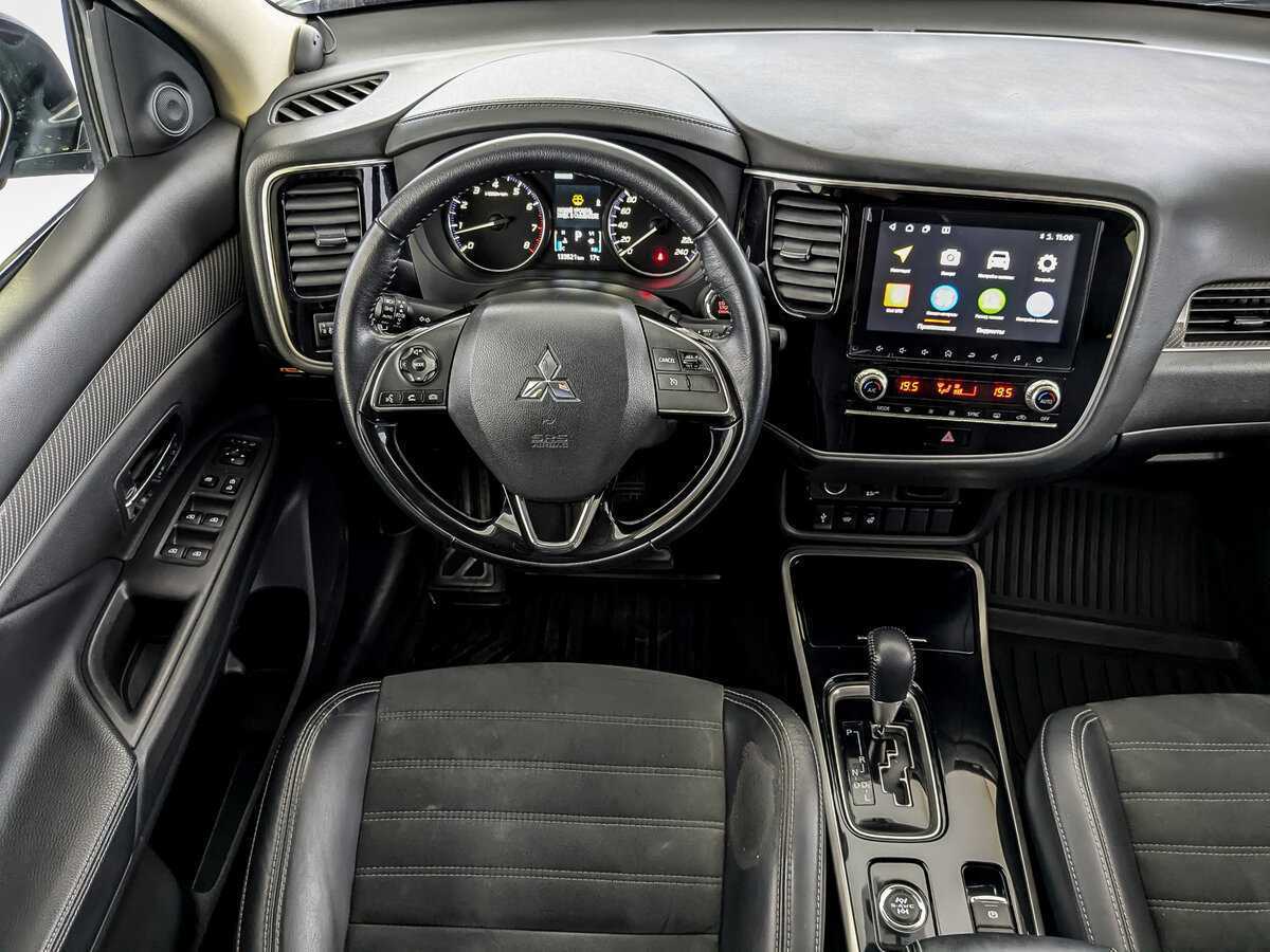 Mitsubishi Outlander б/у, 2021, Вариатор. Фото: #24
