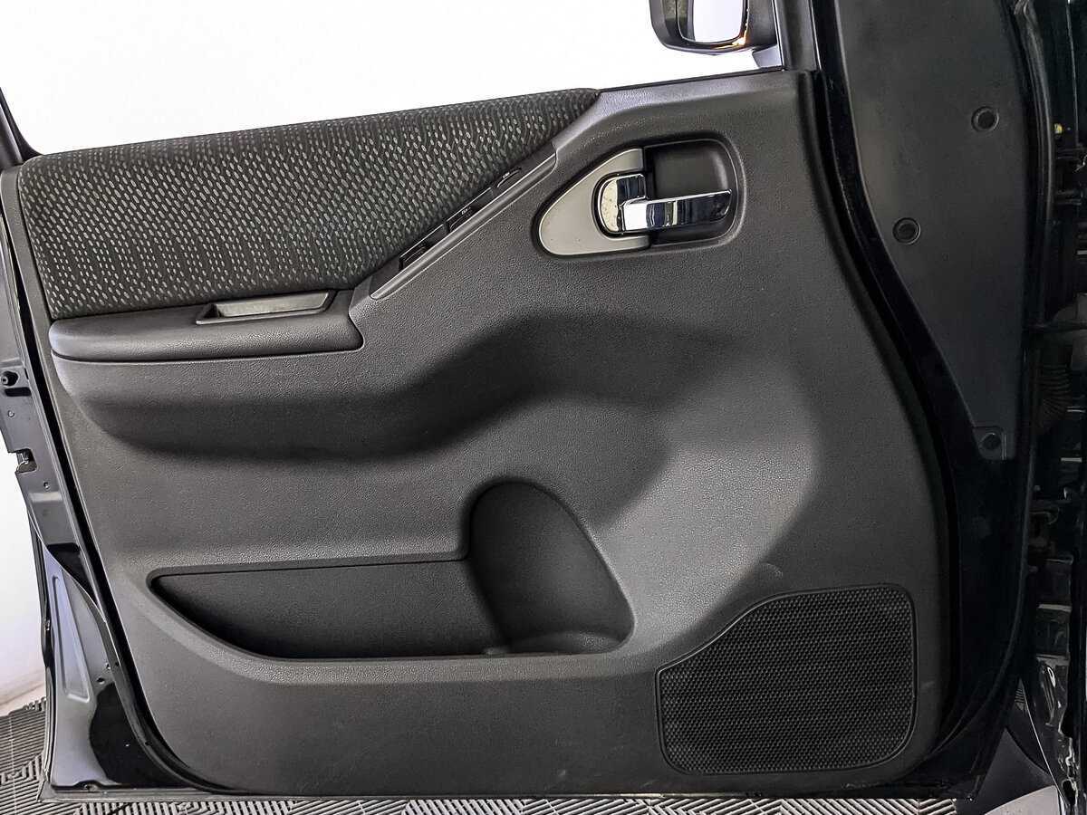 Nissan Pathfinder б/у, 2012, Автоматическая. Фото: #18