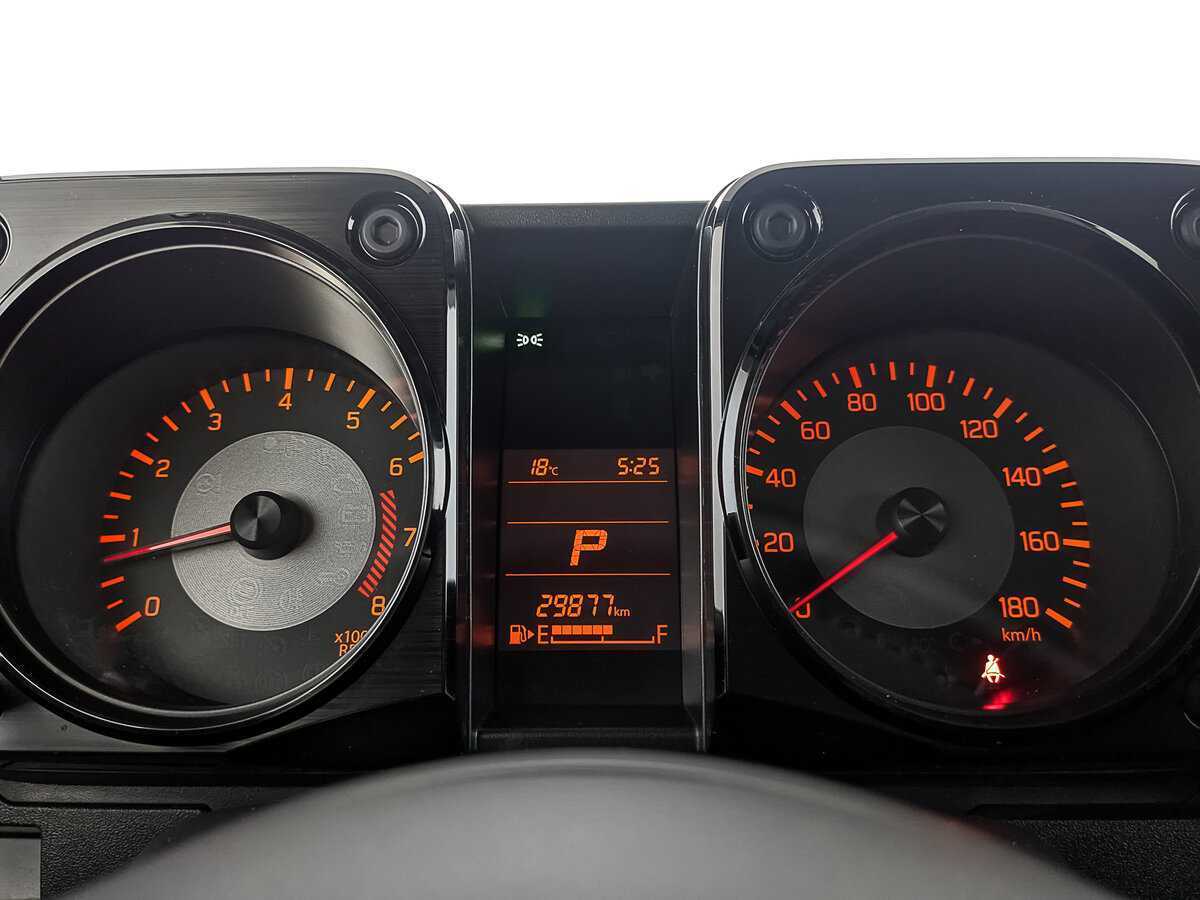 Suzuki Jimny б/у, 2021, Автоматическая. Фото: #15