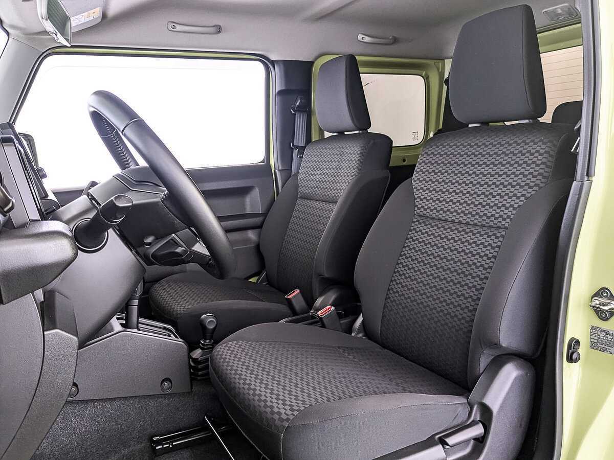 Suzuki Jimny б/у, 2021, Автоматическая. Фото: #19