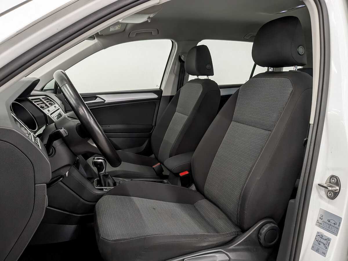 Volkswagen Tiguan б/у, 2021, Роботизированная. Фото: #19