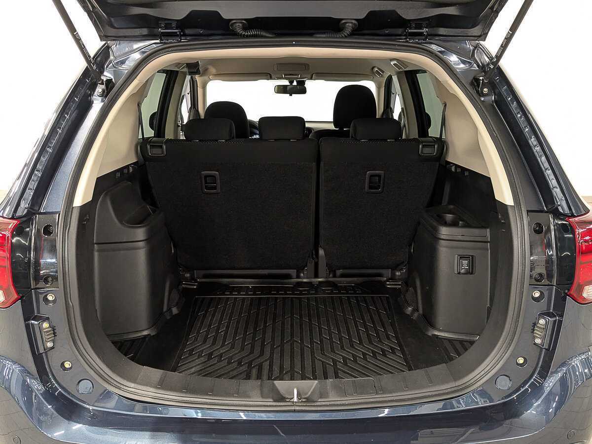 Mitsubishi Outlander б/у, 2019, Вариатор. Фото: #9