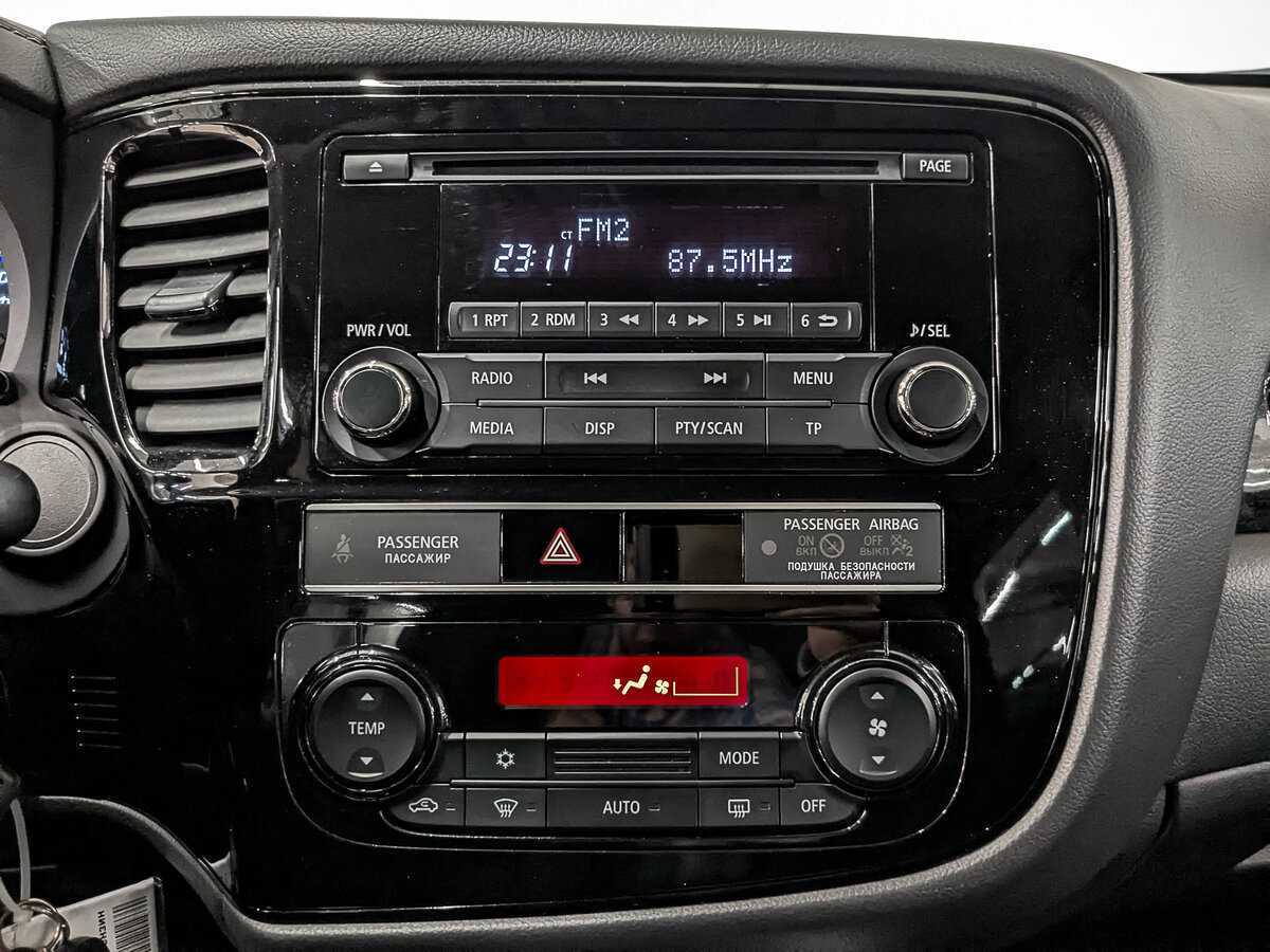 Mitsubishi Outlander б/у, 2019, Вариатор. Фото: #14