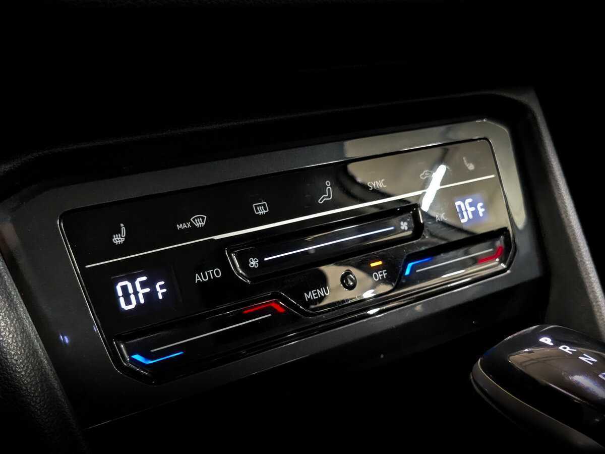 Volkswagen Tiguan б/у, 2021, Роботизированная. Фото: #20