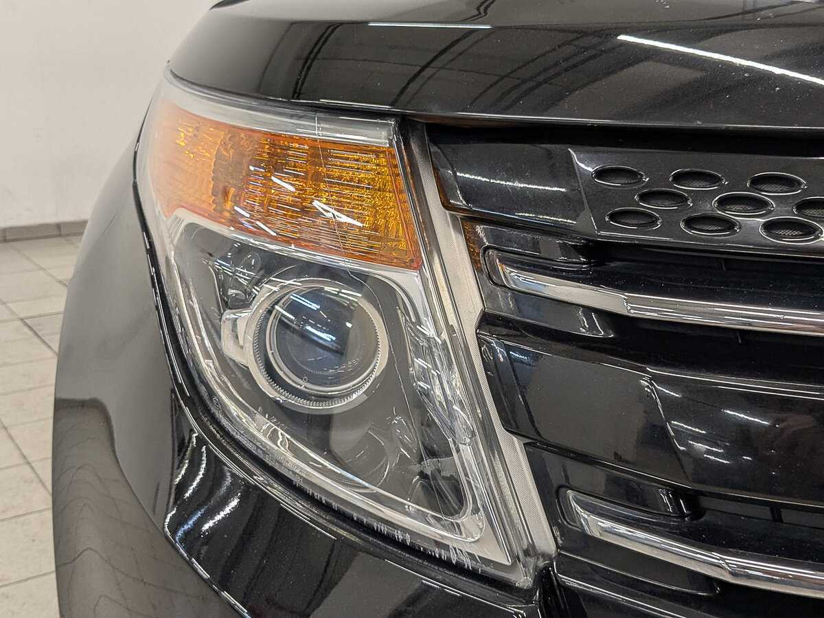 Ford Explorer б/у, 2014, Автоматическая. Фото: #10