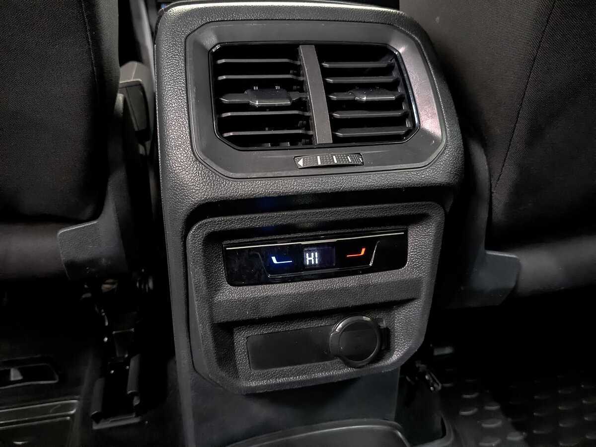 Volkswagen Tiguan б/у, 2021, Роботизированная. Фото: #22