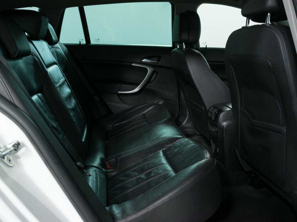 Opel Insignia б/у, 2014, Автоматическая. Фото: #7