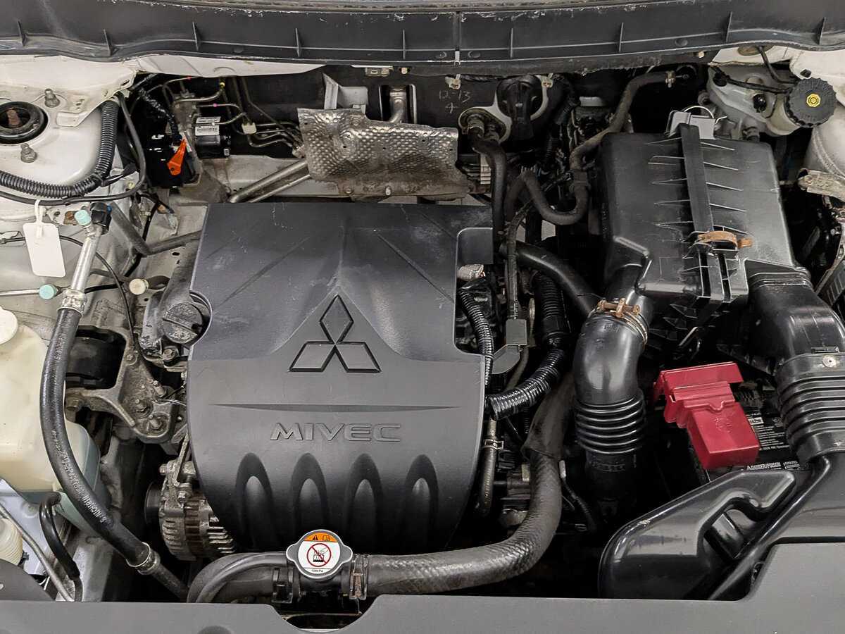 Mitsubishi ASX б/у, 2014, Механическая. Фото: #8