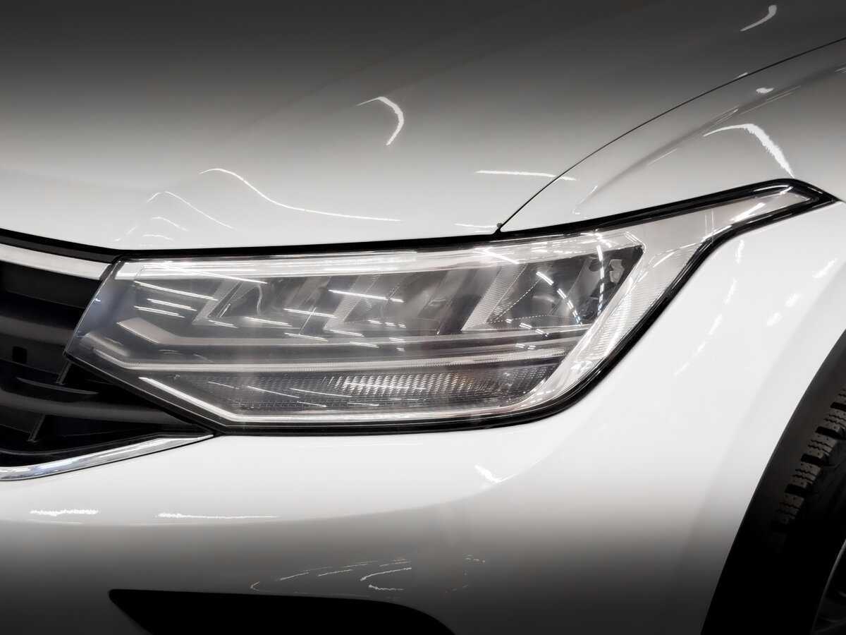 Volkswagen Tiguan б/у, 2021, Роботизированная. Фото: #15