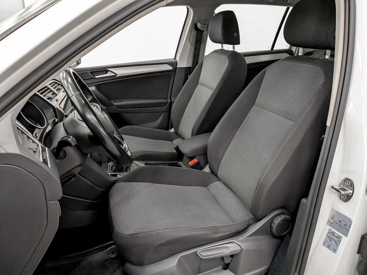 Volkswagen Tiguan б/у, 2021, Роботизированная. Фото: #19