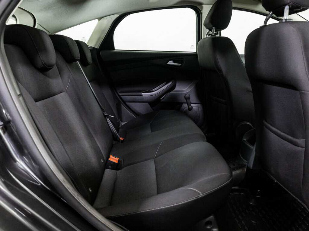 Форд Фокус б/у, 2017, Роботизированная. Фото: #8