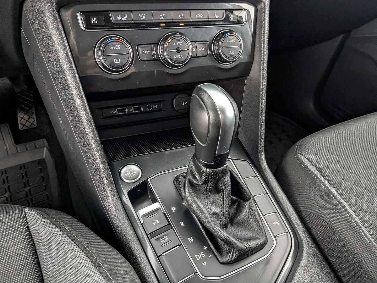 Volkswagen Tiguan б/у, 2020, Роботизированная. Фото: #20