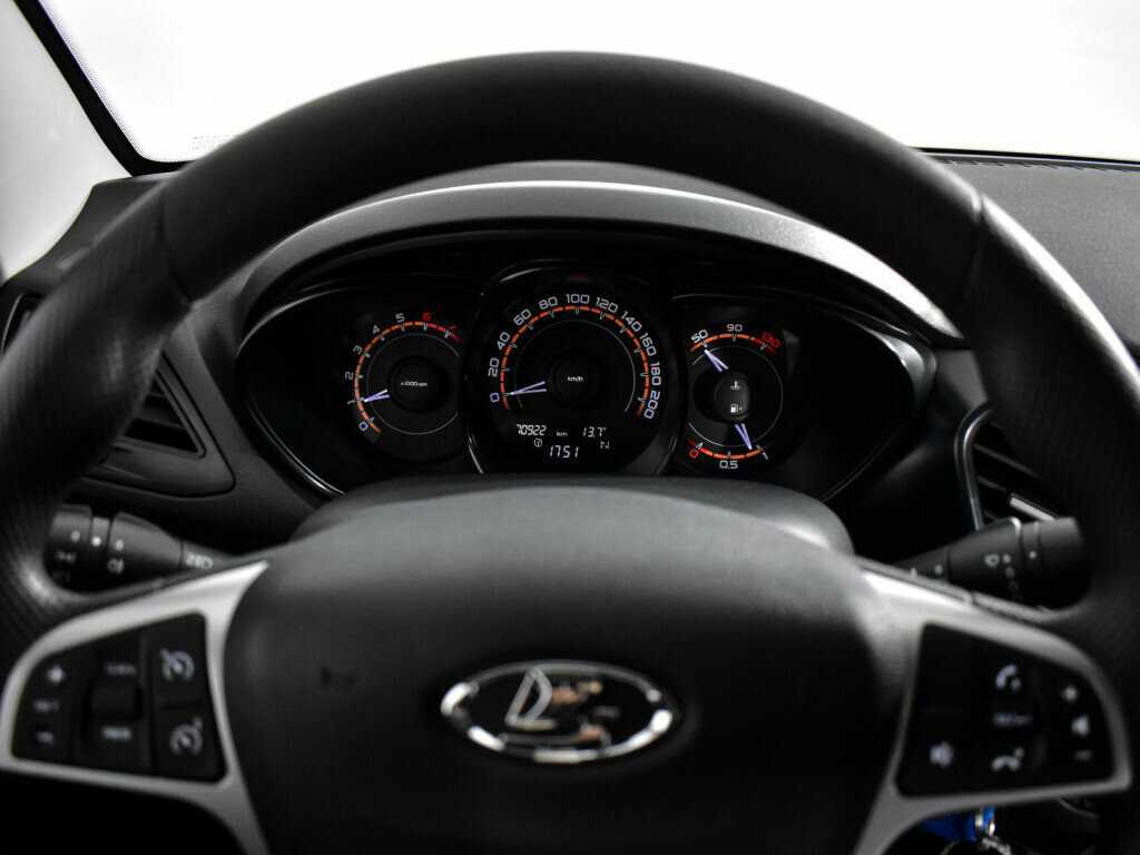 Лада (ВАЗ) Веста б/у, 2017, Роботизированная. Фото: #19