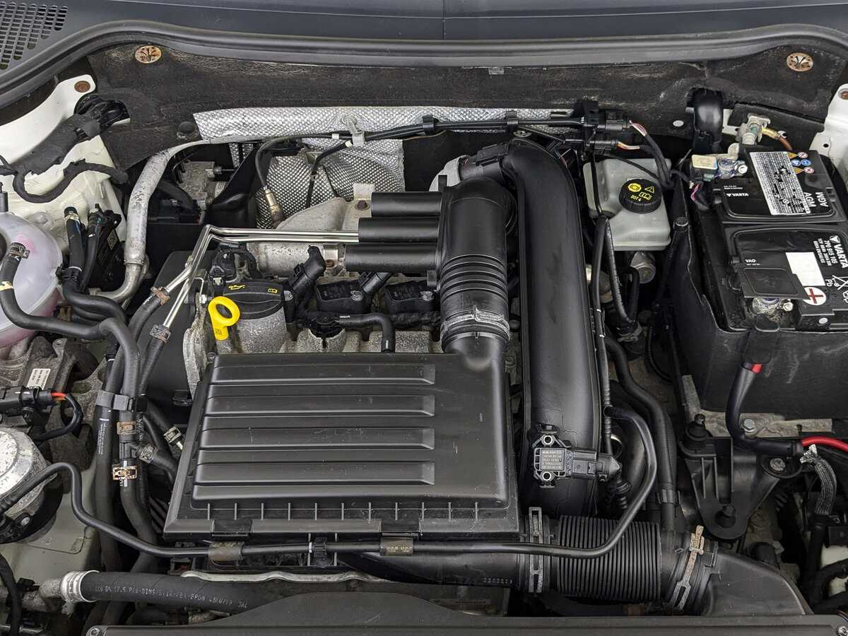 Skoda Karoq б/у, 2020, Автоматическая. Фото: #8