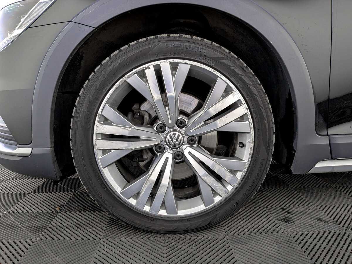 Volkswagen Passat б/у, 2018, Роботизированная. Фото: #17